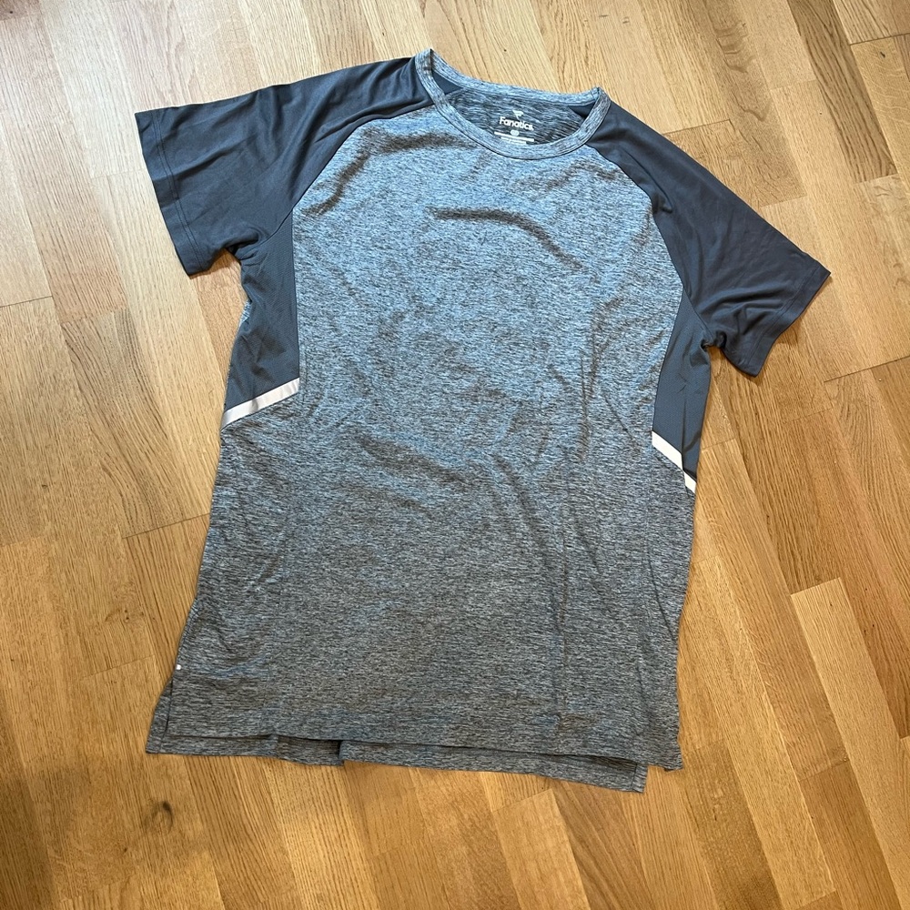 Gray Athletic Men's Running Short Sleeve Shirt
